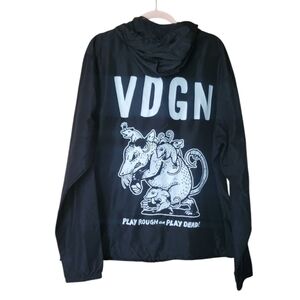 Vardagen Opossum Play Rough Or Play Dead Windbreaker